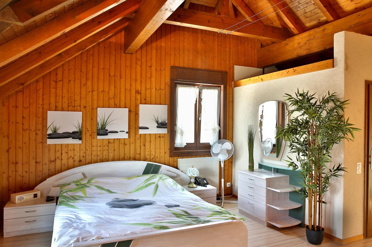 Hotel Du Port - Free Parking - Breakfast Included Estavayer-le-lac Exterior photo